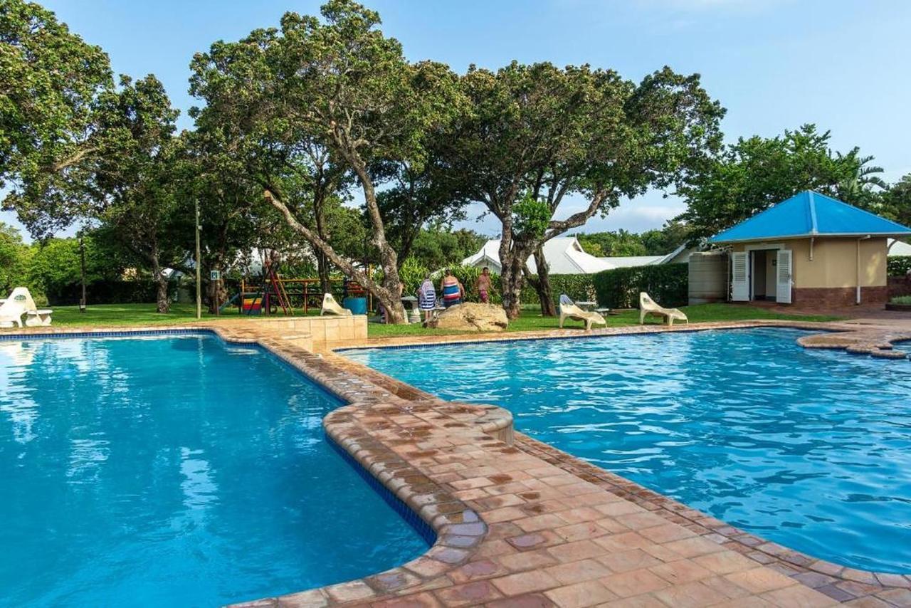 Caribbean Estates Lakeview Villa Port Edward Extérieur photo