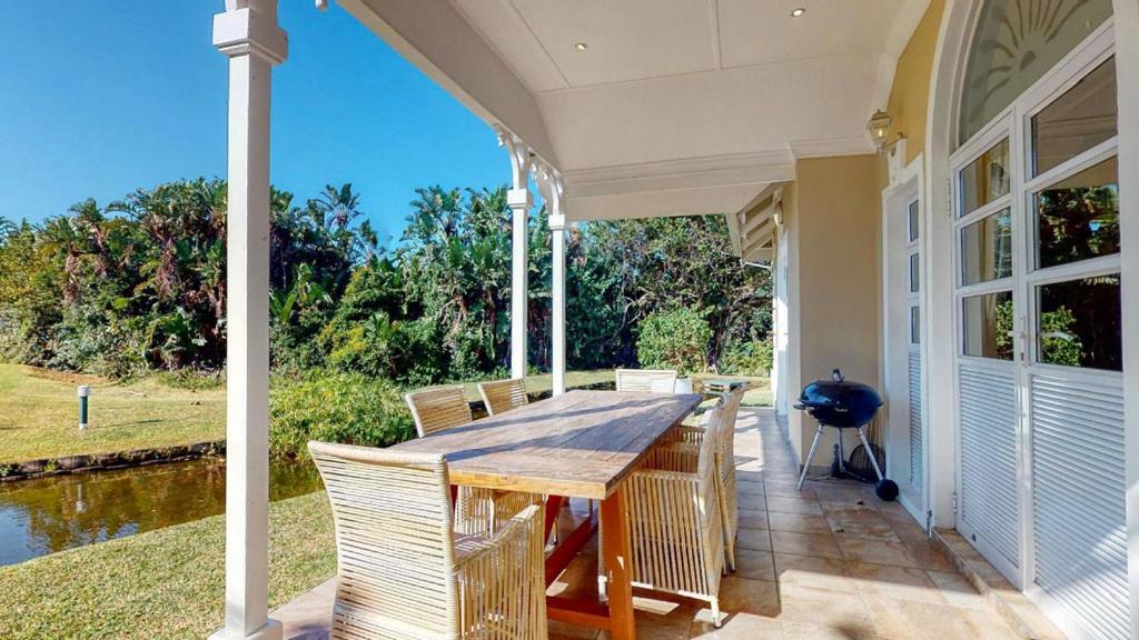 Caribbean Estates Lakeview Villa Port Edward Extérieur photo
