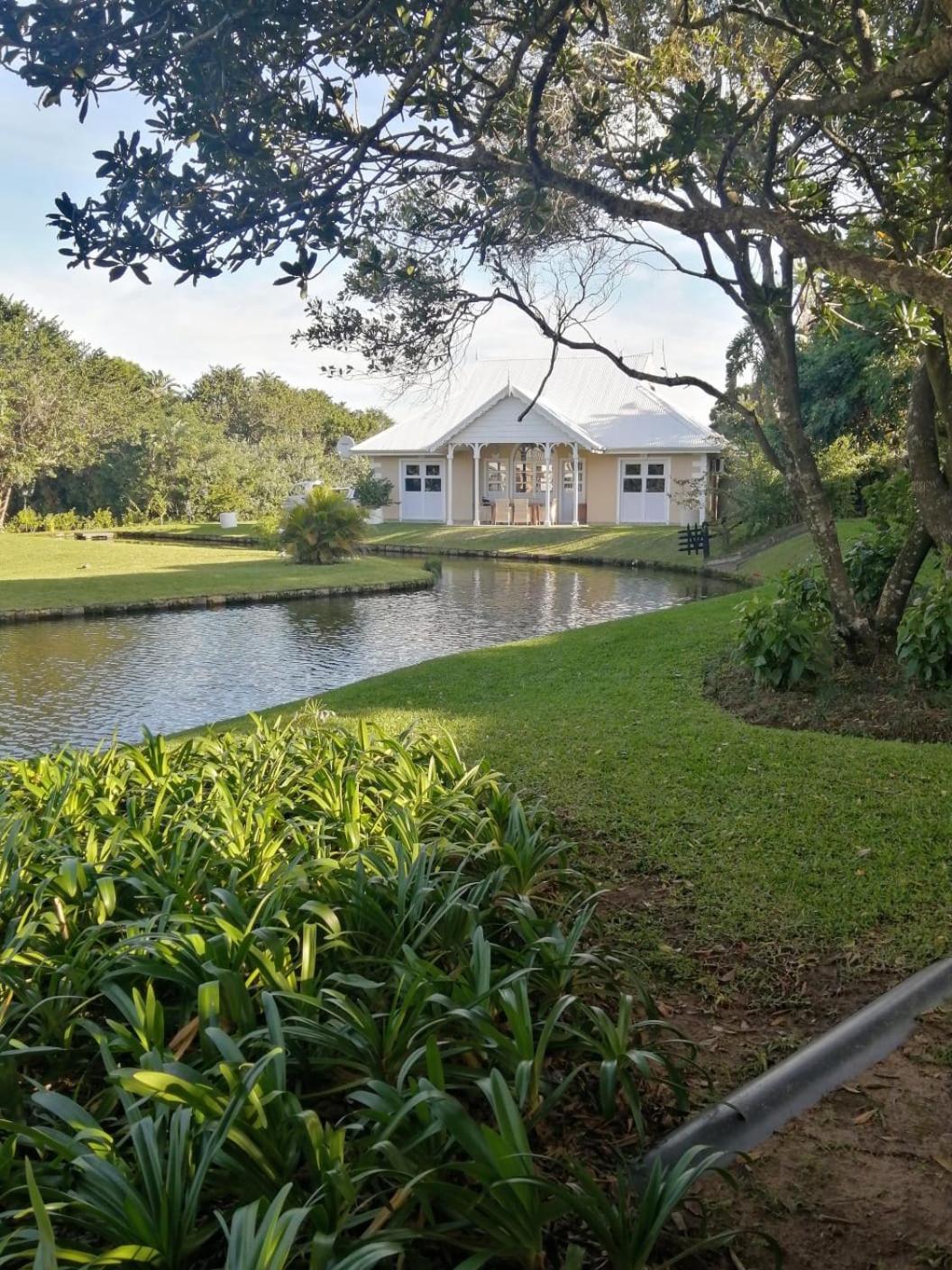 Caribbean Estates Lakeview Villa Port Edward Extérieur photo
